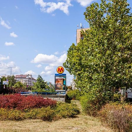 W Likwidacji - Zapraszamy Obok Varsóvia Exterior foto